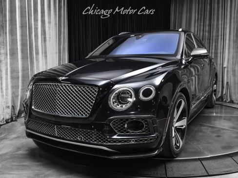 Used 2017 Bentley Bentayga AWD/4WD image 2