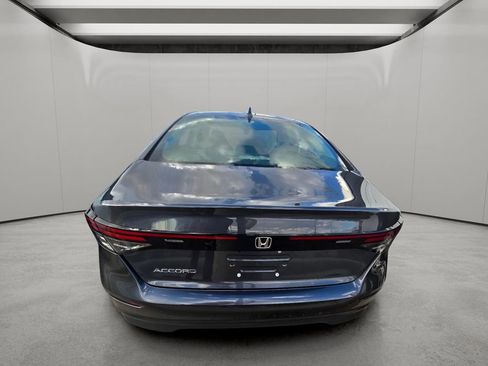 Used 2025 Honda Accord LX image 10