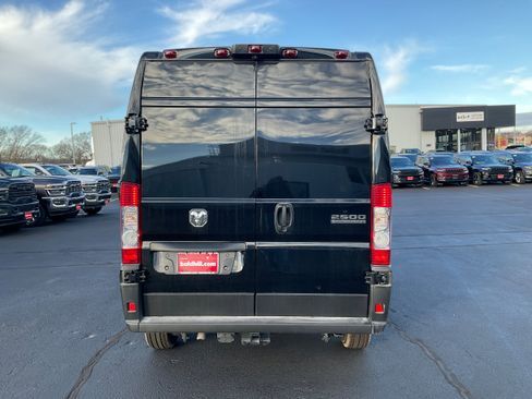 New 2026 RAM ProMaster 2500 w/ Cold Weather Group image 5