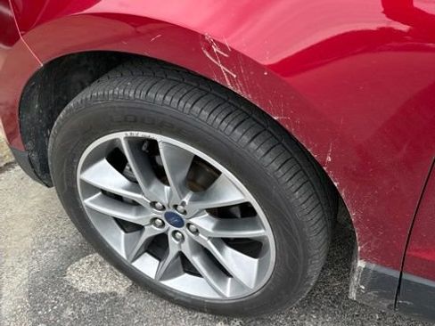 Used 2015 Ford Edge Titanium w/ Equipment Group 301A FWD image 16