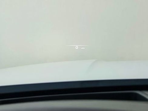 Used 2024 Genesis GV80 2.5T w/ Prestige Package image 41