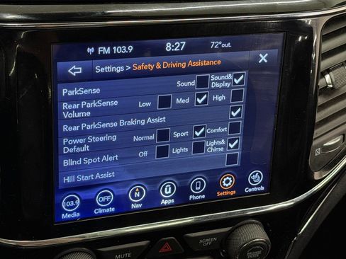 Used 2020 Jeep Grand Cherokee Limited w/ Luxury Group II AWD/4WD image 32