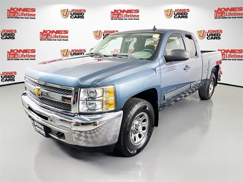 Used 2013 Chevrolet Silverado 1500 LS image 10