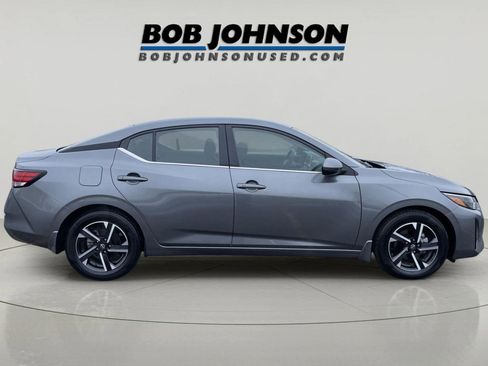 Used 2024 Nissan Sentra SV w/ All-Weather Package image 8