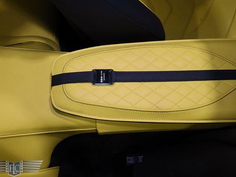 Used 2023 Aston Martin DBS Superleggera Volante image 39