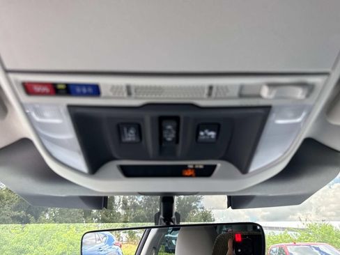 Certified 2023 Subaru Forester Premium AWD/4WD image 45