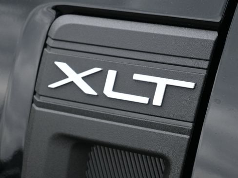 New 2026 Ford Maverick XLT FWD image 11