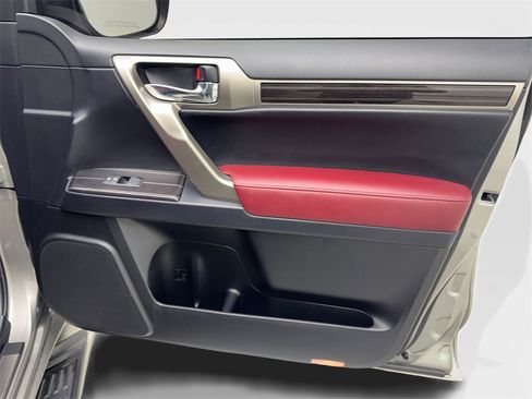 Used 2021 Lexus GX 460 Premium image 52