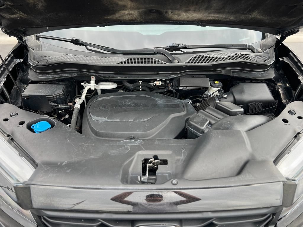 Used 2021 Honda Ridgeline Sport image 10
