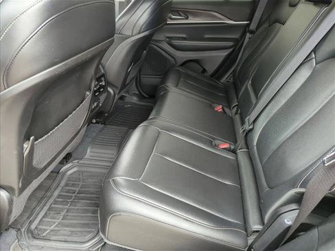 Used 2023 Jeep Grand Cherokee Limited w/ Black Appearance Package RWD image 13