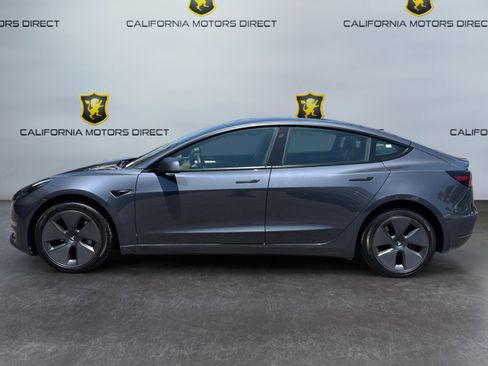 Used 2023 Tesla Model 3 Standard Range RWD image 2
