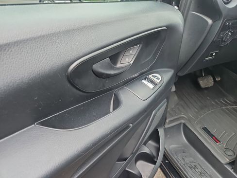 Used 2020 Mercedes-Benz Metris Passenger image 20