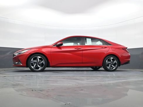 Certified 2023 Hyundai Elantra Limited image 28