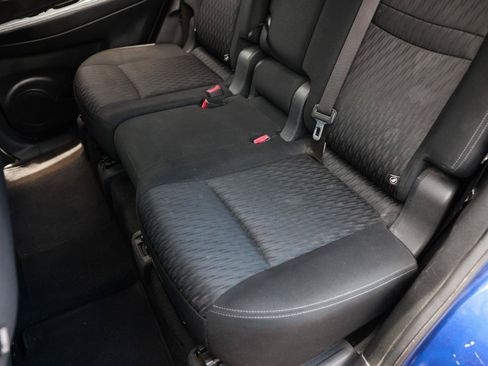 Used 2017 Nissan Rogue S w/ Appearance Package FWD image 10