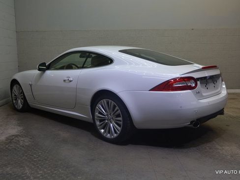 Used 2011 Jaguar XK Coupe RWD image 20