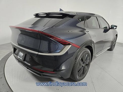 Used 2022 Kia EV6 Wind RWD image 8