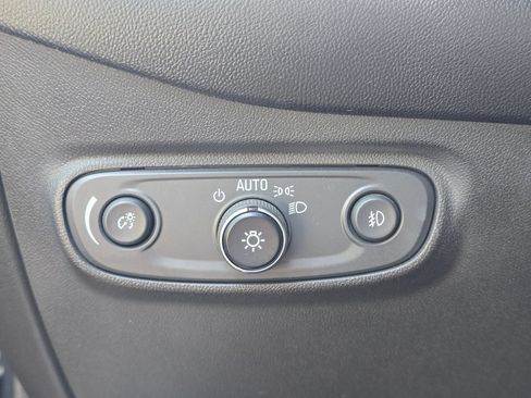 Used 2020 Chevrolet Equinox Premier AWD/4WD image 31