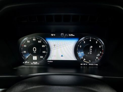 Used 2019 Volvo XC90 T5 Momentum w/ Protection Package Premier image 24
