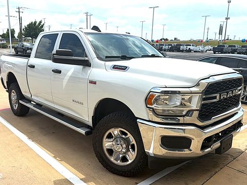 Used 2020 RAM 2500 Tradesman AWD/4WD image 3