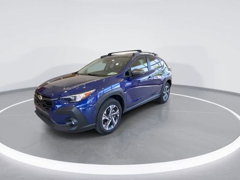 Used 2024 Subaru Crosstrek 2.0i Premium w/ Popular Package #3 AWD/4WD image 4
