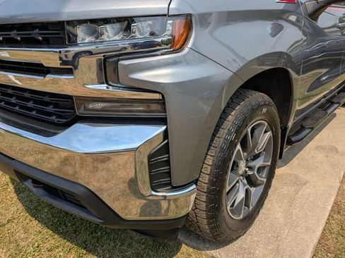 Used 2020 Chevrolet Silverado 1500 LT w/ All-Star Edition image 4