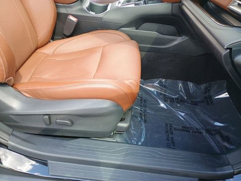 Certified 2023 Subaru Outback Touring AWD/4WD image 23