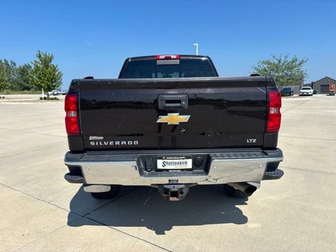 Used 2019 Chevrolet Silverado 2500 LTZ w/ Vortec Plus Package AWD/4WD image 38