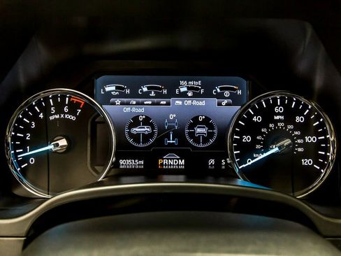 Used 2021 Ford Expedition Max Limited RWD image 18