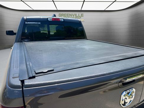 Used 2022 RAM 1500 Limited AWD/4WD image 10
