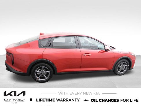 New 2026 Kia K4 FWD image 4
