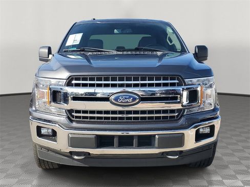 Used 2018 Ford F150 XLT w/ Equipment Group 302A Luxury image 10