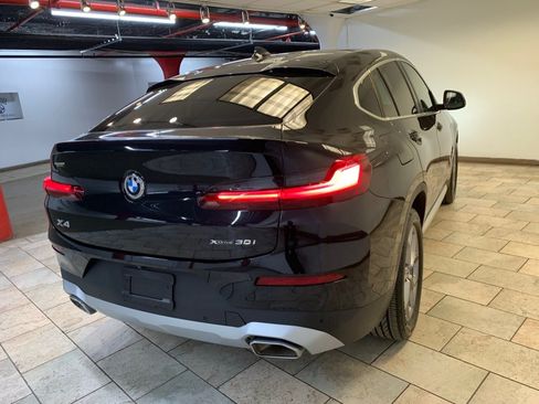 Used 2025 BMW X4 xDrive30i w/ Premium Package AWD/4WD image 9