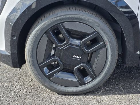New 2026 Kia EV9 GT-Line image 7