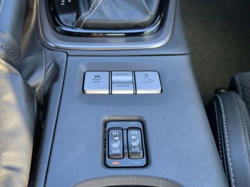 Used 2025 Toyota GR86 Premium w/ Performance Package image 23