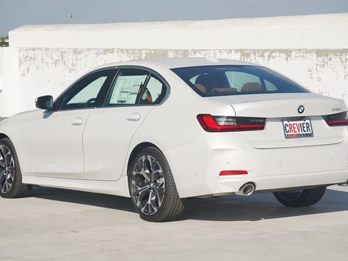 Used 2026 BMW 330i Sedan w/ Premium Package RWD image 7