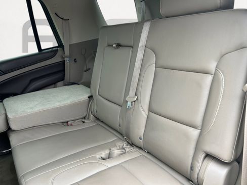 Used 2015 Chevrolet Tahoe LT w/ Luxury Package RWD image 15