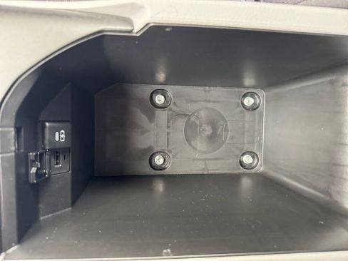 Used 2024 Toyota Camry LE image 27