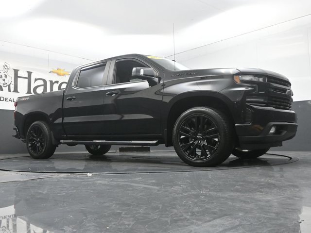Used 2021 Chevrolet Silverado 1500 RST w/ Convenience Package II AWD/4WD image 2