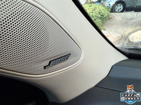 Used 2024 Honda Pilot Touring image 21