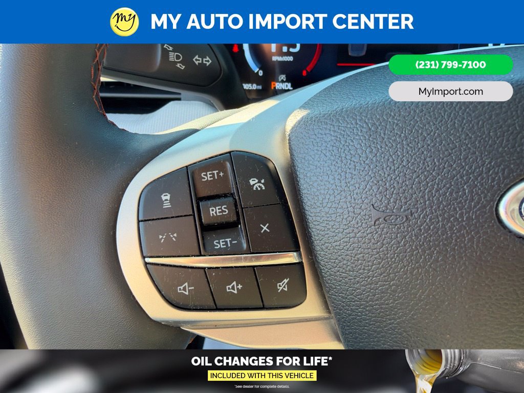 Used 2025 Ford Explorer Active w/ Active Comfort Package AWD/4WD image 16