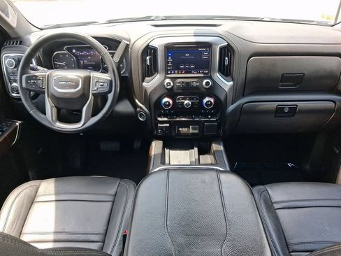 Used 2023 GMC Sierra 3500 Denali AWD/4WD image 12