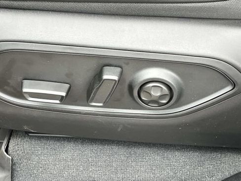 New 2026 Jeep Grand Cherokee L Limited AWD/4WD image 23