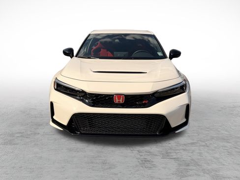 Certified 2024 Honda Civic Type R image 2