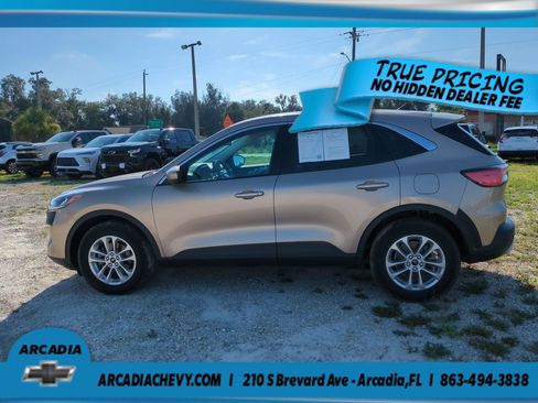 Used 2021 Ford Escape SE w/ Convenience Package AWD/4WD image 7