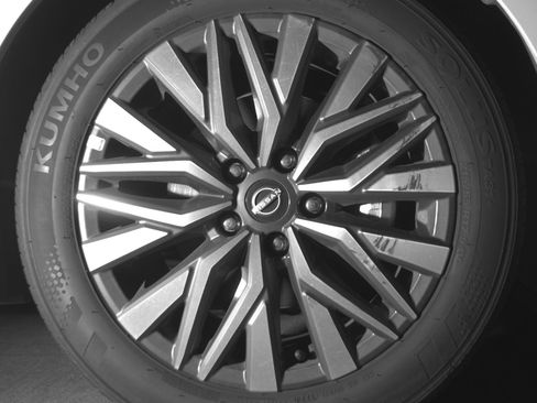 Used 2025 Nissan Altima 2.5 SV image 13