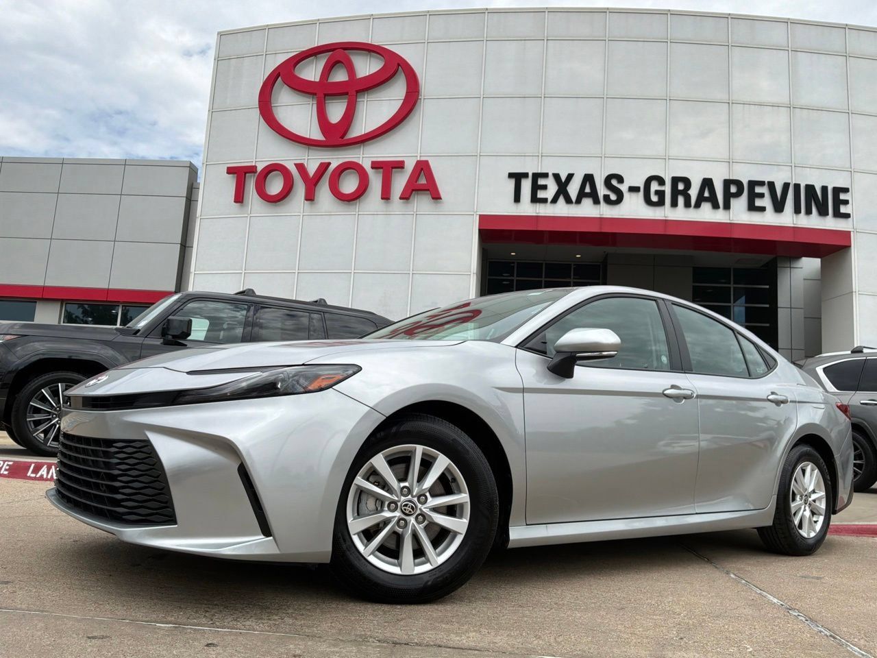 Used 2026 Toyota Camry LE FWD image 2
