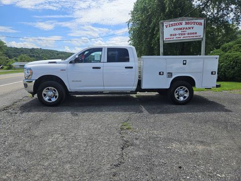 Used 2021 RAM 3500 Tradesman w/ Chrome Appearance Group AWD/4WD image 3