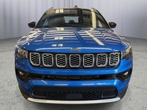 Used 2024 Jeep Compass Limited AWD/4WD image 8