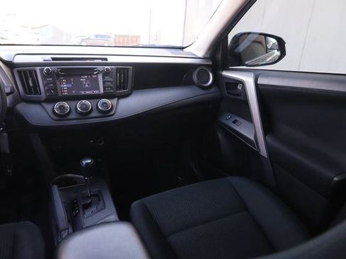 Used 2018 Toyota RAV4 LE w/ All Weather Liner Package image 22
