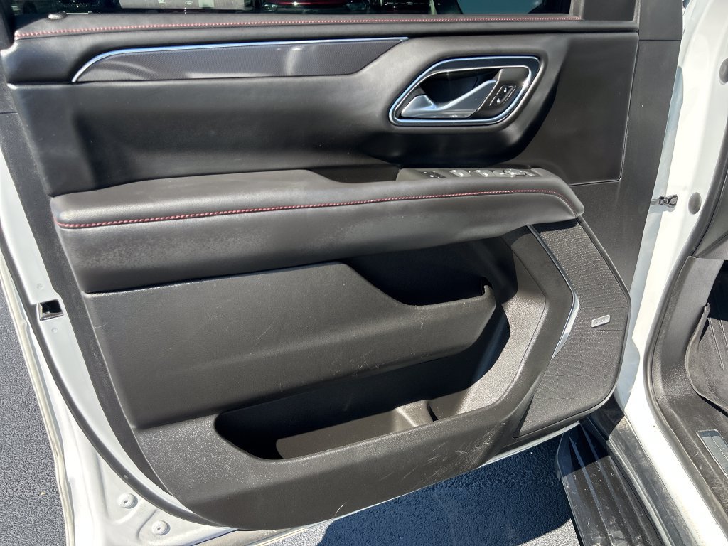 Used 2023 Chevrolet Tahoe RST AWD/4WD image 12